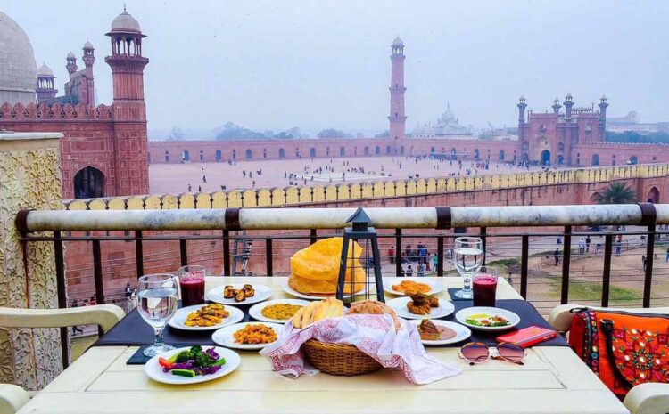  Best Desi Breakfast Places in Lahore