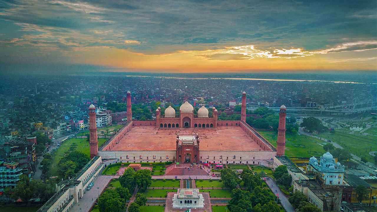 Famous Places in Lahore for History